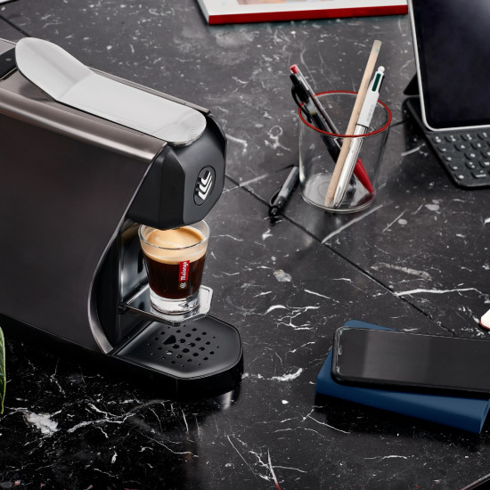 Macchina per caffè Espresso EOH nero