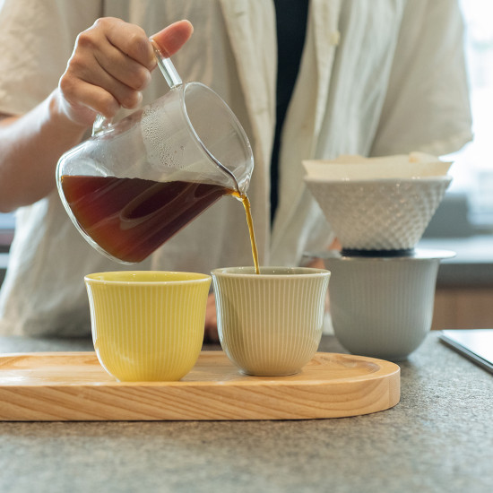 Taza 250 ml grabada Loveramics - amarillo