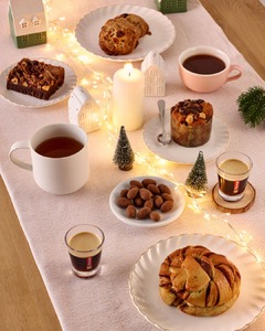 Goûter 100% gourmand 🤩
Qui se laisse tenter avant les derniers préparatifs de Noël ? ☕🍪