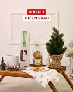 Notre coffret thé en vrac pour savourer Noël autrement ✨ 🫖

✔️ Rooibos Magie de Noël bio
✔️ Une boule à thé
✔️ Des galettes fines
✔️ Un mug en porcelaine 

Le combo parfait pour des pauses chaleureuses et gourmandes.