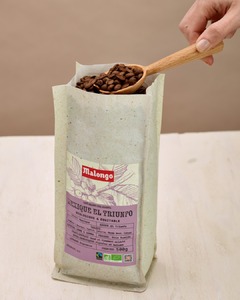 Découvrez notre café en grains 500g Mexique ☕

Rond, équilibré et légèrement acidulé, il révèle de délicates notes florales et boisées. Parfait pour les amateurs de cafés raffinés.

🌱 Conditionné dans un emballage recyclable, facile à trier, il préserve fraîcheur et arômes tout en limitant les déchets.