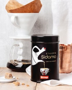 Parfumé, fruité et subtil 🍊☕
Le café moulu Éthiopie Sidamo vous invite à redécouvrir le plaisir du café filtre.