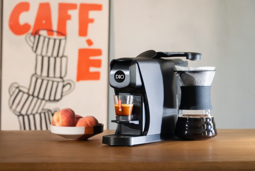 Une cafetière polyvalente et multiboissons