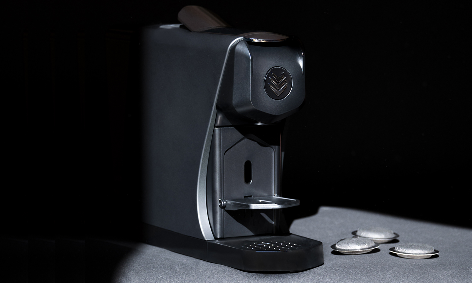 ambiance-1500×900-machine EOH noir mat V-1
