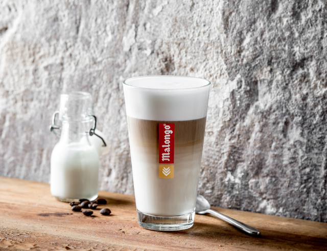Le café latte, mêlant lait et mousse