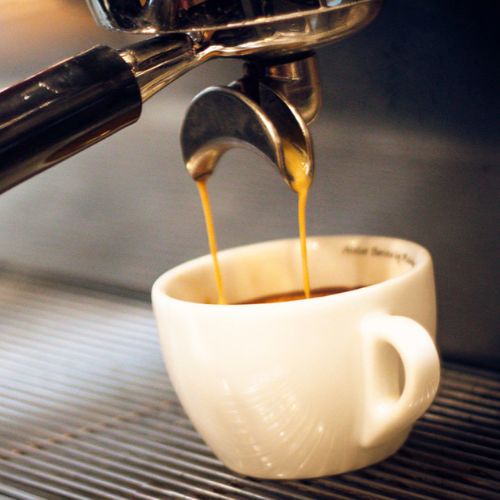 un café allongé 
