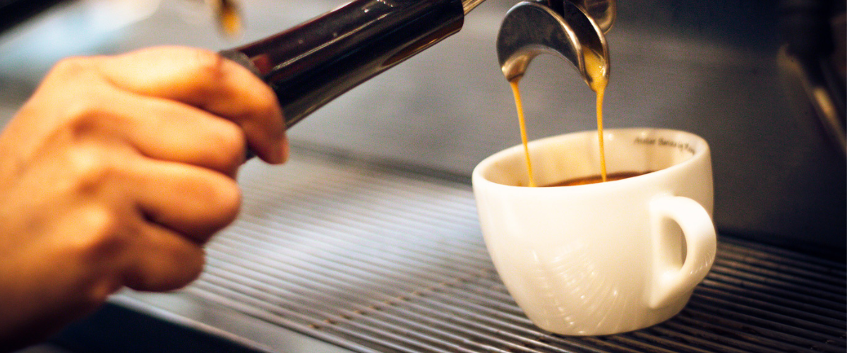 Préparation d'un café allongé