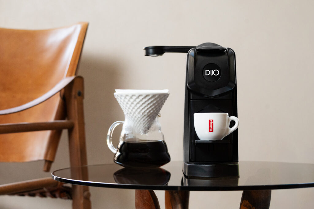 Machine à café combinée DUO, de face